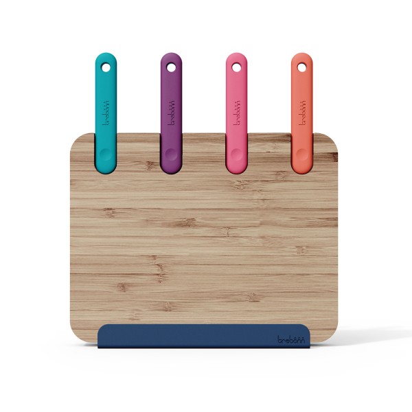 Coltelli e taglieri: Block ceppo 4 coltelli in acciaio inox con tagliere in bambã e basetta porta-tab Coltelli e taglieri: Block ceppo 4 coltelli in acciaio inox con tagliere in bambã e basetta porta-tab