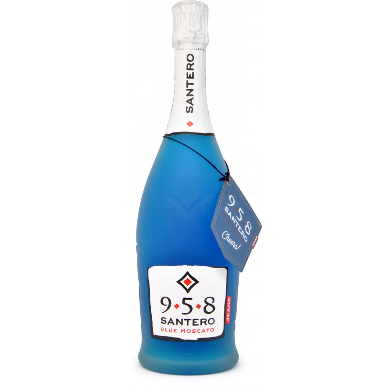 Santero spumante Blue Moscato è il vino dolce per brindisi e drink