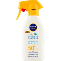 Nivea Sun kids sensitive protect & play Spray Solare FP 50+ Molto Alta 300 ml.